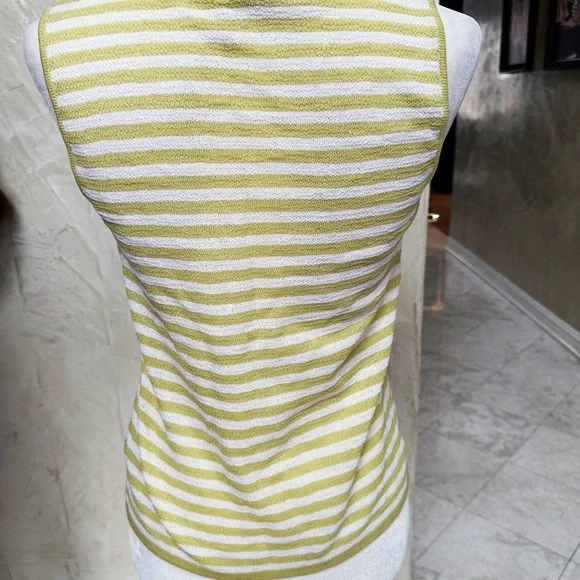 St. John Vintage Fitted White and Yellow/Green Sleeveless Tank Top - Picture 4 of 7